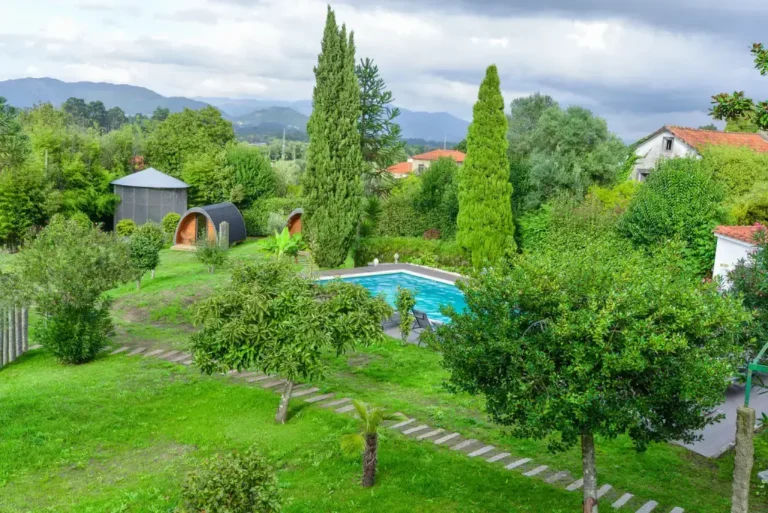 7712e8_d106eeb5428f4ae6b6b7b08c74a6553b~mv2_005 (1)